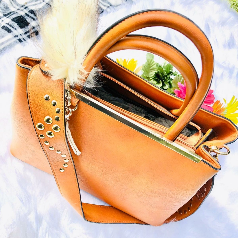 Stylish Leather Hand Bag - image 2